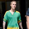 Justin Bieber se promène dans les rues de Los Angeles, le 20 mai 2016