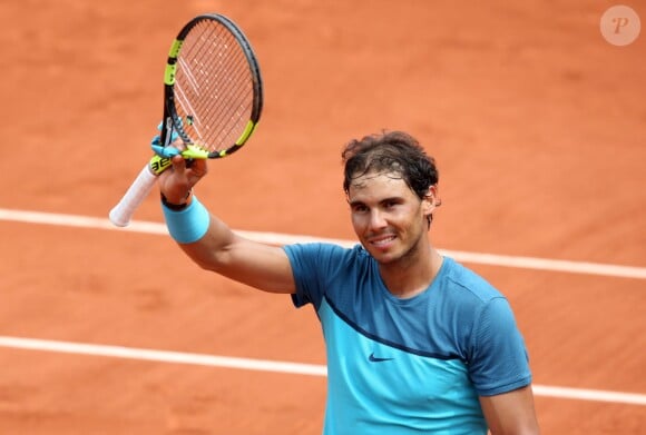 Rafael Nadal se qualifie face à Facundo Bagnis lors du 2ème tour des internationaux de tennis de Roland Garros à Paris le 26 mai 2016. © Dominique Jacovides / Bestimage