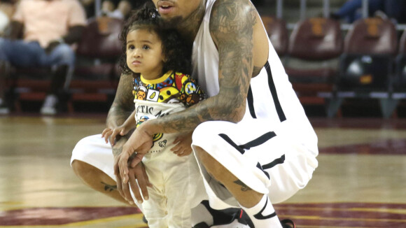 Chris Brown, papa heureux : Sa fille Royalty a soufflé sa deuxième bougie