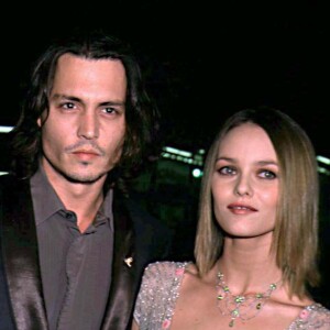 Johnny Depp et Vanessa Paradis en 1999