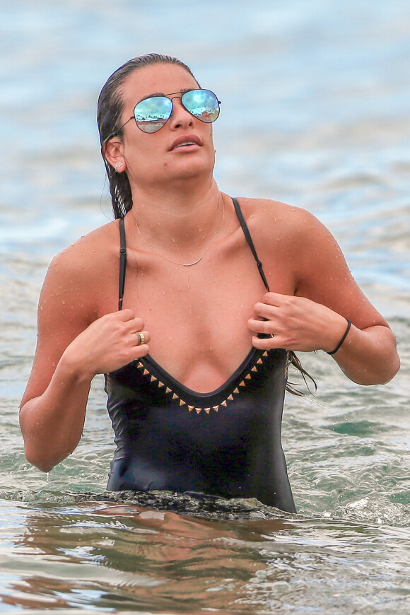 L'actrice Lea Michele à Maui à Hawaï, le 30 mai 2016