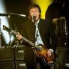 Paul McCartney en concert à l'AccorHotels Arena à Paris, le 30 mai 2016. © Cyril Moreau/Bestimage  Paul McCartney performs at AccorHotels Arenathe "AccorHotels Arena" in Paris, France, on May 30th 2016.30/05/2016 - Paris