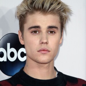 Justin Bieber à La 43ème cérémonie annuelle des "American Music Awards" à Los Angeles, le 22 novembre 2015.