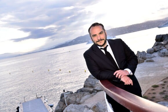 François Xavier Demaison participe au gala annuel de la Croix-Rouge française dans le cadre du prestigieux hôtel Eden Roc au Cap d'Antibes, le 3 juin 2016. © Bruno Bébert / Bestimage