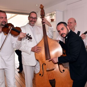 François Xavier Demaison participe au gala annuel de la Croix-Rouge française dans le cadre du prestigieux hôtel Eden Roc au Cap d'Antibes, le 3 juin 2016. © Bruno Bébert / Bestimage