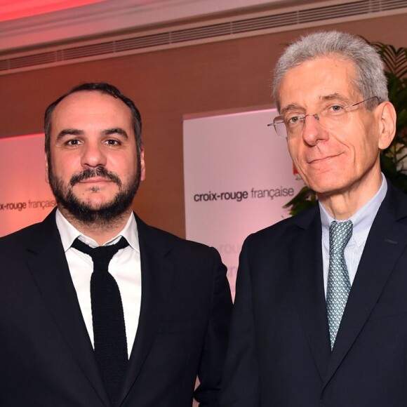 François Xavier Demaison et le préfet des Alpes Maritimes, Adolphe Colrat, participent au gala annuel de la Croix-Rouge française dans le cadre du prestigieux hôtel Eden Roc au Cap d'Antibes, le 3 juin 2016. © Bruno Bébert / Bestimage