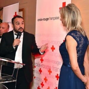 Semi-exclusif - François Xavier Demaison et Marika Roman, présidente de l'unité locale de la Croix-Rouge, participent au gala annuel de la Croix-Rouge française dans le cadre du prestigieux hôtel Eden Roc au Cap d'Antibes, le 3 juin 2016. © Bruno Bébert / Bestimage