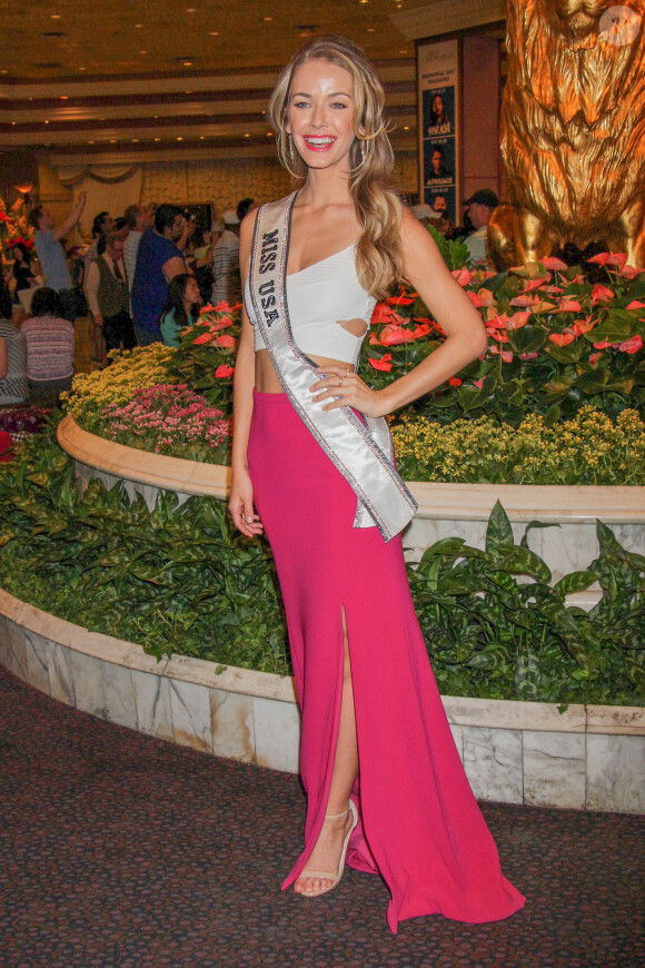 Olivia Jordan (Miss USA 2015 et 2ème dauphine de Miss Univers 2015) au MGM Grand Main Lobby à Las Vegas, le 27 mai 2016