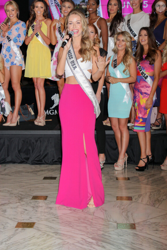 Olivia Jordan (Miss USA 2015 et 2ème dauphine de Miss Univers 2015) - Arrivée des candidates Miss USA 2016 au MGM Grand Main Lobby à Las Vegas, le 27 mai 2016 2016