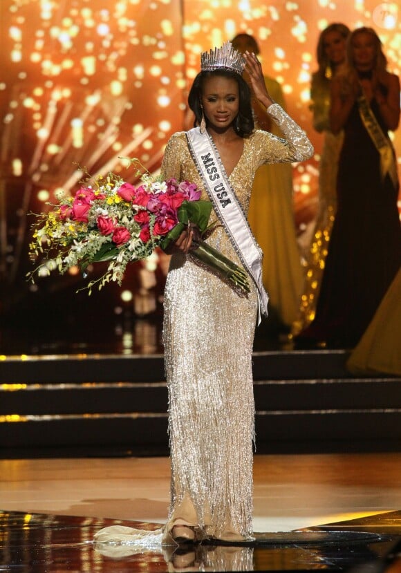 Miss District of Columbia, Deshauna Barber remporte le concours Miss USA 2016 à Las Vegas, le 5 juin 2016
