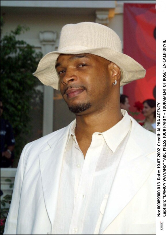 "DAMON WAYANS" "ABC PRESS TOUR PARTY - TOURAMENT OF ROSE" EN CALIFORNIE "PORTRAIT"19/07/2002 -