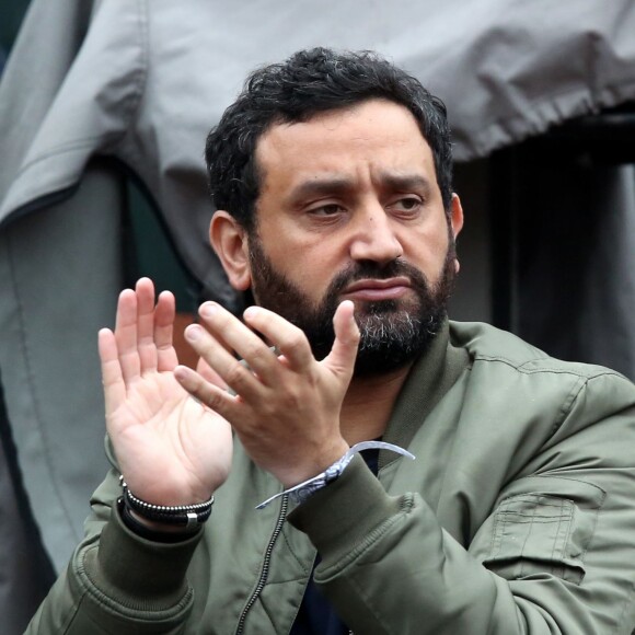 Cyril Hanouna - People dans les tribunes lors du Tournoi de Roland-Garros (les Internationaux de France de tennis) à Paris, le 29 mai 2016. © Dominique Jacovides/Bestimage