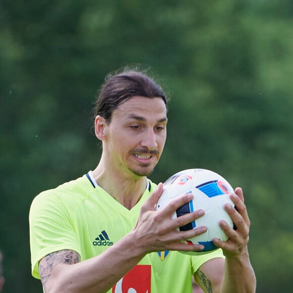 Zlatan Ibrahimovic à Bastad le 1er juin 2016 pendant la préparation de l'équipe nationale de Suède pour l'Euro 2016.