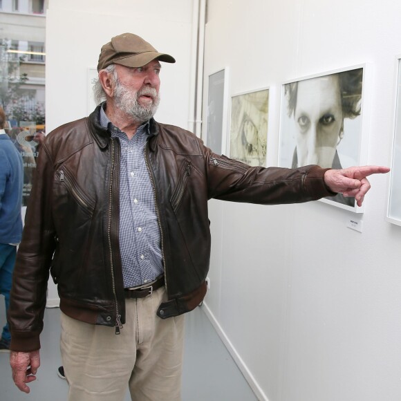 Jean-Pierre Marielle à l'exposition "55 Politiques" à l'Espace Dupin à Paris. L'exposition met à l'honneur 55 femmes engagées en politique de -51 avant J.C jusqu'à aujourd'hui. Paris le 9 juin 2016. © Marc Ausset-Lacroix/Bestimage
