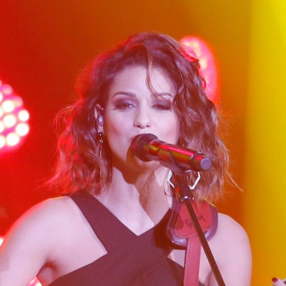 Tal - Concert "Tal acoustic tour" au casino de Paris à Paris le 27 mars 2015