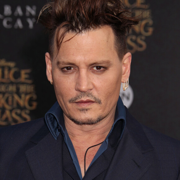 Johnny Depp à la première de "Alice de l'autre côté du miroir" au théâtre El Capitan à Los Angeles le 23 mai 2016.
