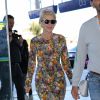Helen Mirren arrive à l'aéroport de Nice pour assister au 69e festival international du film de Cannes le 20 mai 2016.