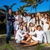 "Les Anges 8" : Les candidats officielles posent avec leur parrain Fabrice Sopoglian