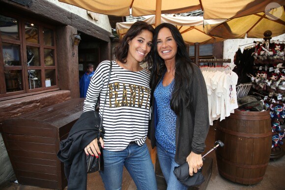 Exclusif - Laurie Cholewa et Nathalie Marquay-Pernaut au concert des 10 ans de l'association "Tout le monde contre le cancer" à Disneyland Paris. Marne-la-Vallée, le 12 juin 2016. © Ausset Lacroix-Gorassini/Bestimage