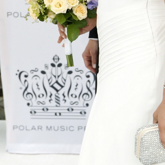 La princesse Victoria de Suède (en robe Ralph Lauren, bijoux de corps H&M, minaudière By Malene Birger) et le prince Daniel le 16 juin 2016 à la Maison des concerts de Stockholm pour la cérémonie du Polar Music Prize, qui a consacré Cecilia Bartoli (catégorie musicien classique) et Max Martin (catégorie musicien contemporain).