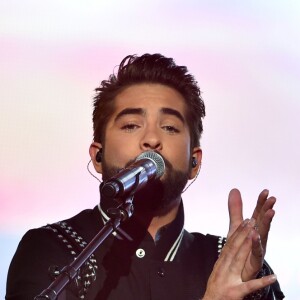 Exclusif - Kendji Girac lors de l'émission de télévision pour TF1 "La Chanson de l'Année 2016" à Nîmes le 17 juin 2016. © Bruno Bebert / Bestimage