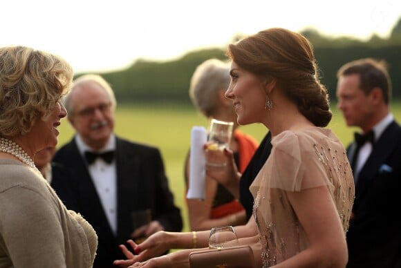 Le prince William, duc de Cambridge et Catherine Kate Middleton, la duchesse de Cambridge participent à un dîner de gala de l'association "East Anglia's Children's Hospices'" à King's Lynn le 22 juin 2016.