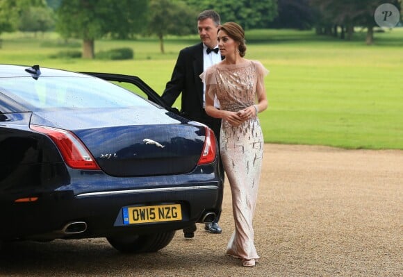 Le prince William, duc de Cambridge et Catherine Kate Middleton, la duchesse de Cambridge participent à un dîner de gala de l'association "East Anglia's Children's Hospices'" à King's Lynn le 22 juin 2016.