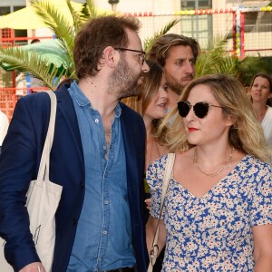 Marilou Berry et son compagnon Arnaud Schneider à l'inauguration de la fête des Tuileries organisée par Caroline Barclay le 24 juin 2016. © Coadic Guirec / Bestimage