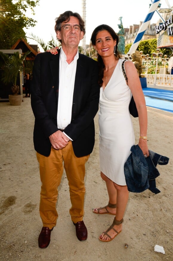 Luc Ferry et sa femme Marie-Caroline Becq Fouquières à l'inauguration de la fête des Tuileries organisée par Caroline Barclay le 24 juin 2016. © Coadic Guirec / Bestimage