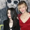 Courtney Love et sa fille Frances Bean Cobain assistent à la première du film "Kurt Cobain : Montage of Heck" à Hollywood, le 21 avril 2015.  Courtney Love and her daughter Frances Bean Cobain attend the Los Angeles premiere of HBO Documentary Films 'Kurt Cobain: Montage Of Heck' on April 21, 2015 in Los Angeles, California21/04/2015 - Hollywood