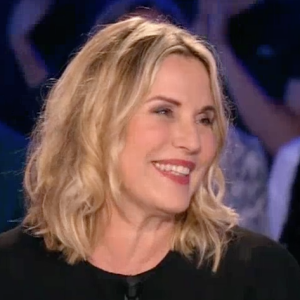 Sophie Favier fait une belle bourde dans "On n'est pas couché" sur France 2. Le 25 juin 2016.