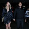 John Legend et Chrissy Teigen quittent le restaurant Dave and Buster's à l'issue de la fête d'anniversaire de Khloé Kardashian. Los Angeles, le 27 juin 2016.