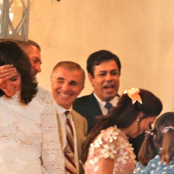 Exclusif - Katie Holmes tourne la scène du mariage de Jackie Kennedy et Aristote Onassis à Toronto le 17 juin 2016. Elle a eu la visite de sa fille Suri.