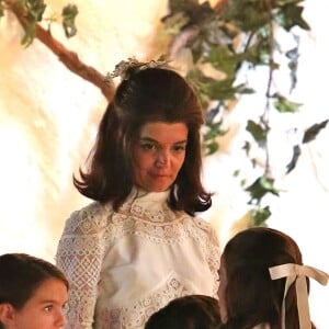 Exclusif - Katie Holmes tourne la scène du mariage de Jackie Kennedy et Aristote Onassis à Toronto le 17 juin 2016. Elle a eu la visite de sa fille Suri.