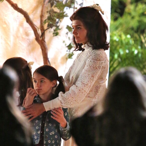 Exclusif - Katie Holmes tourne la scène du mariage de Jackie Kennedy et Aristote Onassis à Toronto le 17 juin 2016. Elle a eu la visite de sa fille Suri.