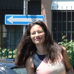 Exclusif - Eros Ramazotti avec sa femme Marica Pellegrinelli et leur fils Gabrio Tullio vont déjeuner au restaurant "Ribot" pour célébrer leur 2 ans de mariage. Milan, le 23 juin 2016.