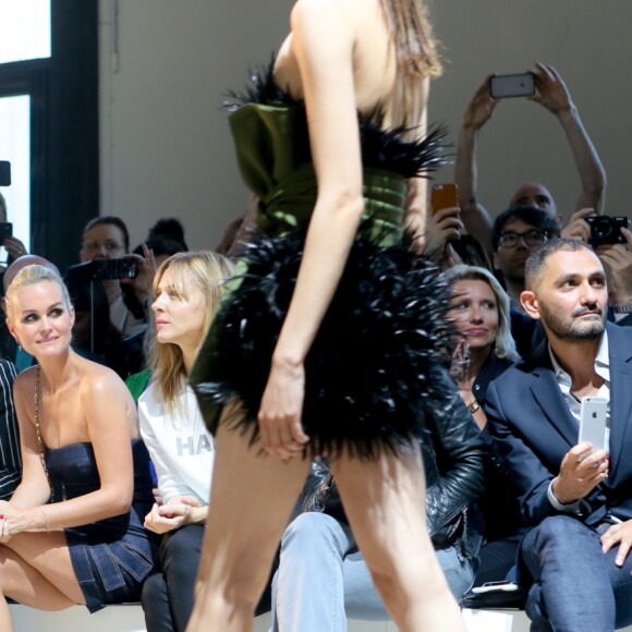 Cécile Cassel et Laeticia Hallyday - Défilé Alexandre Vauthier (collection Haute Couture automne-hiver 2016/17) au Palais de Tokyo à Paris, France, le 5 juillet 2016. © CVS-Veeren/Bestimage