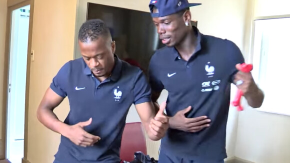 Euros 2016 : Paul Pogba et Patrice Evra, des Bleus rois du dancefloor !