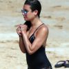 Lea Michele à la plage avec une amie à Maui, Hawaï le 1er Juin 2016.