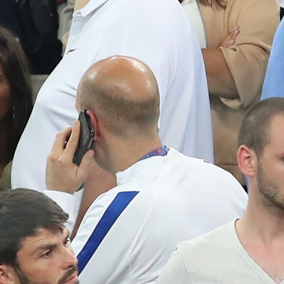 Exclusif - Benoît Costil à nouveau très proche de Malika Ménard à la fin du match de l'UEFA Euro 2016 Allemagne-France au stade Vélodrome à Marseille, France le 7 juillet 2016. © Cyril Moreau/Bestimage