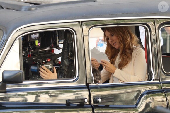 Céline Dion tourne un vidéo clip avenue Kleber à Paris le 8 juillet 2016.