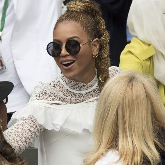 Beyonce et son mari Jay Z assistent à la finale dames du tournoi de Wimbledon le 9 juillet 2016. Elle oppose Serena Williams à Angelique Kerber. © Stephen Lock/i-Images via ZUMA Wire/ Bestimage