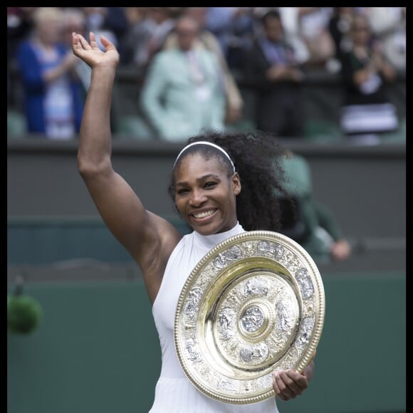 Serena Williams remporte la finale du tournoi de tennis de Wimbledon à Londres le 9 juillet 2016.