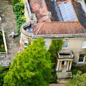 Vue aérienne de la propriété rénovée de George et Amal Clooney à Sonning Eye, au bord de la Tamise, le 9 juillet 2016.