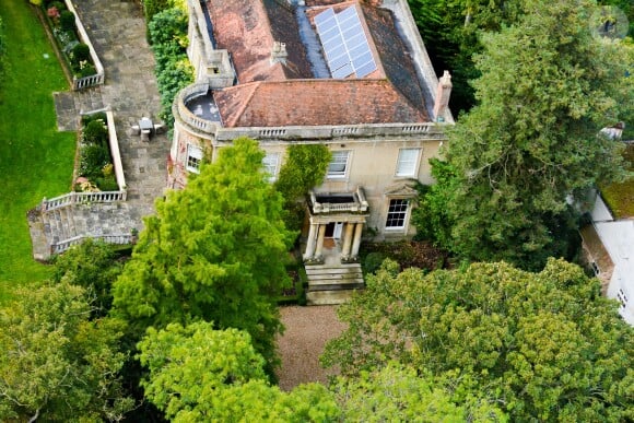 Vue aérienne de la propriété rénovée de George et Amal Clooney à Sonning Eye, au bord de la Tamise, le 9 juillet 2016.