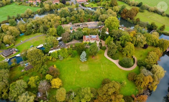 Exclusif - Vue aérienne de la maison de George Clooney et sa femme Amal Alamuddin à Sonning dans le comté de Berkshire, le 10 octobre 2014. Le couple a acheté cette maison pour un montant de 7,5 millions de livres sterling.