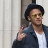 Exclusif - Neymar fait du shopping chez Dsquared2 rue Saint-Honoré à Paris, le 1er mars 2016.
