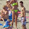 Novak Djokovic se détendait à Marbella le 12 juillet 2016. Des vacances en famille, avec sa femme Jelena et leur petit garçon Stefan (un an et demi), et entre amis.