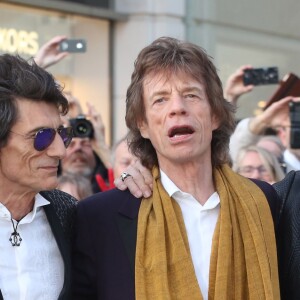 Charlie Watts, Ronnie Wood, Mick Jagger, Keith Richards - Arrivée des people au vernissage de l'exposition "Exhibitionism" consacrée aux Rolling Stones à la Saatchi Gallery de Londres, le 4 avril 2016.