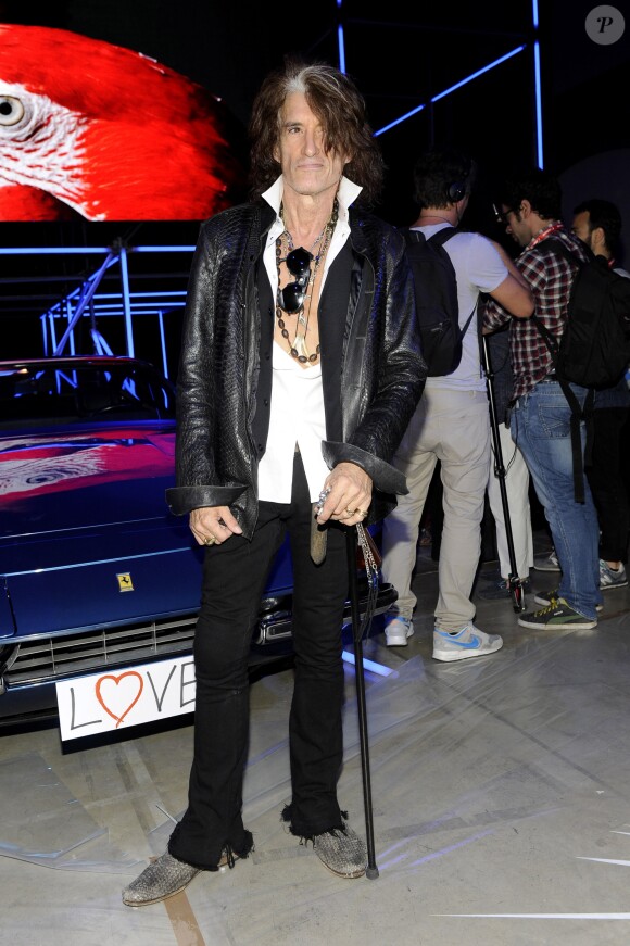 Joe Perry au défilé Roberto Cavalli collection Hommes printemps-été 2015 à Milan le 24 juin 2014